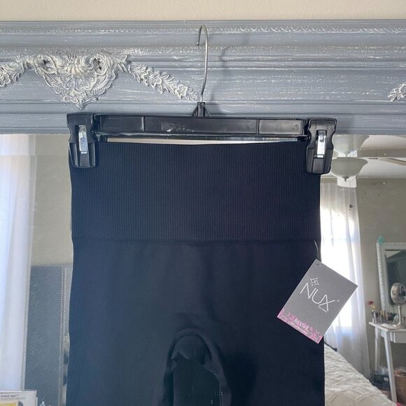 NWT NUX Activewear Thick Waistband Leggings Capri Pants High Waist‎ Black Small - Picture 3 of 5